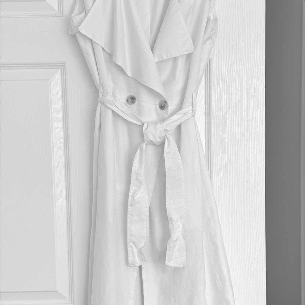 White House Black Market Off-White Belted Dress